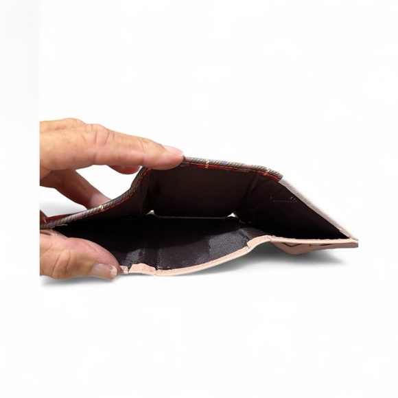 Hello Kitty Women’s Wallet - White and Red Plaid NW/oT - Picture 4 of 4